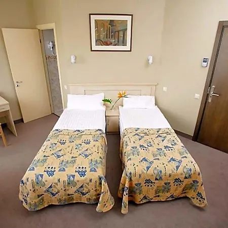 Babilonas 3* Kaunas